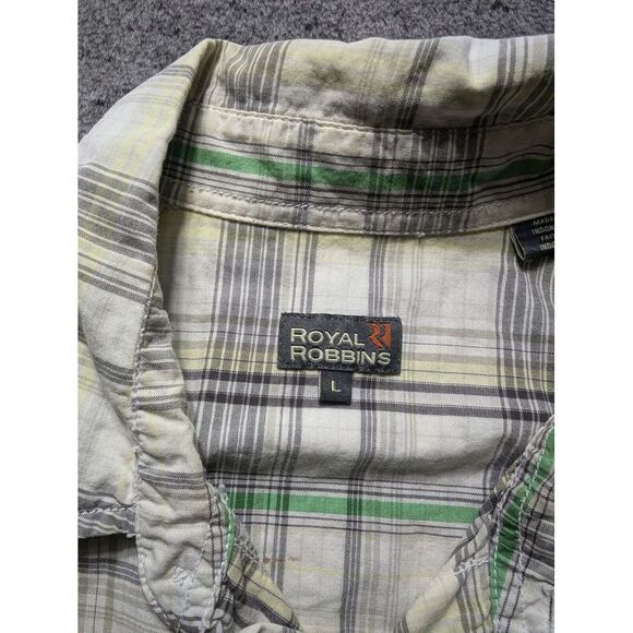 Royal Robbins Short Sleeve Button Up Shirt Men's Size Large Plaid - Picture 3 of 13